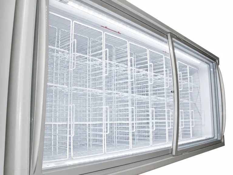 HM Jumbo Freezer And Ice Cream Freezer, wire baskets