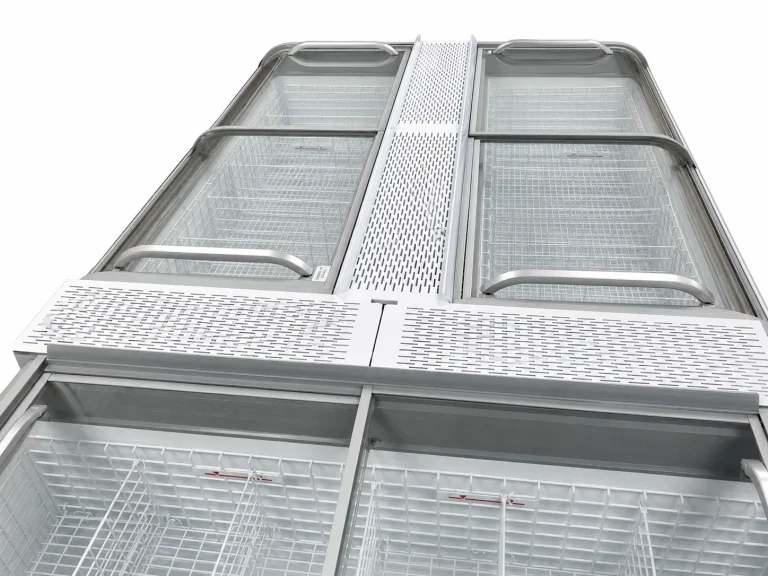 HR Supermarket Dual Temperature Display, seen from above